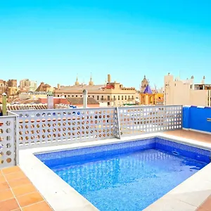 Carreteria Pool Apartment